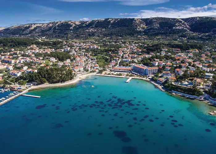 Apartman In Rab With House Sea View